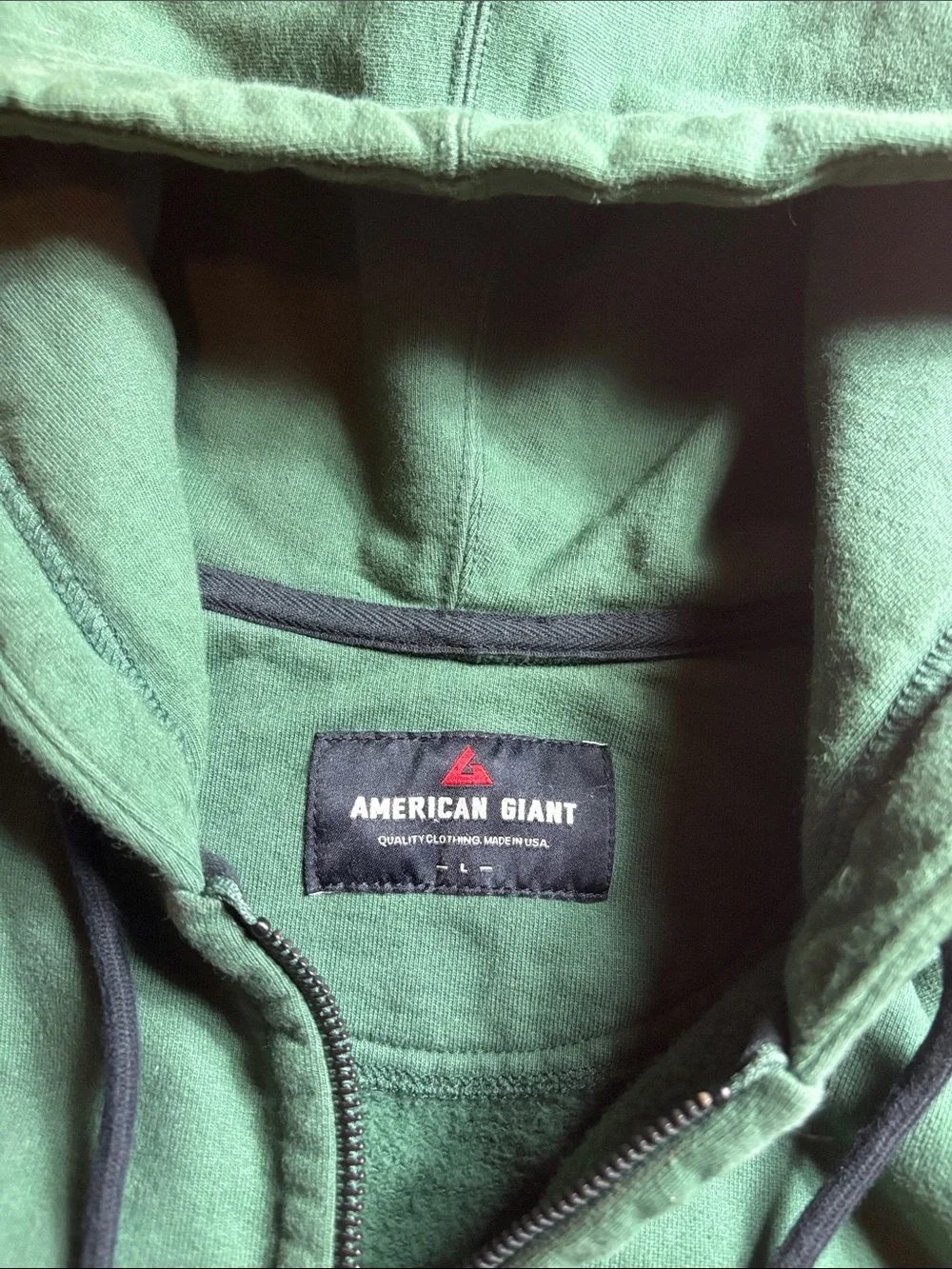 American giant men’s large green zip up jacket